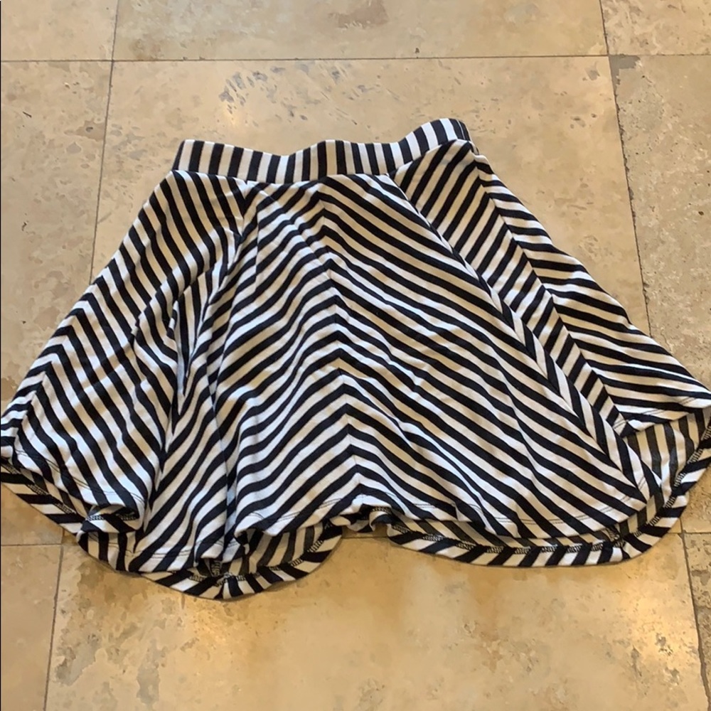 Monteau Small Black/White Striped Skater Skirt